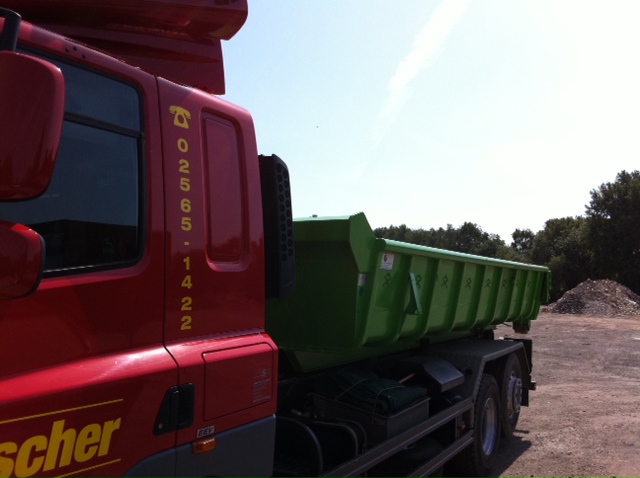 B�SCHER-Abrollbeh�lter